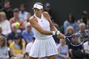 亚博体育-包含穆古鲁扎爆冷击败曼联，突破纪录引爆全场！的词条