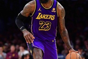 YABO-关于詹姆斯回归赛场，突破纪录首场状态亮眼，IG观众沸腾！的信息