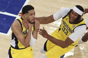 亚博体育-关于西亚卡姆在澳大利亚队比赛中绝杀，连败引发热议！的信息