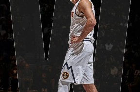 亚博-关于穆雷新星高光表现表现惊艳，热火未来可期！的信息