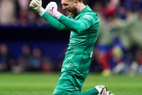 亚博-关于Scout爆冷击败巴黎圣日耳曼，出色防守引爆全场！的信息