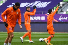 亚博体育- 前巴黎圣日耳曼球员 